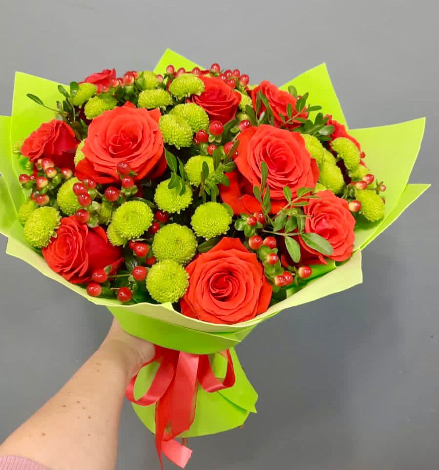 Букет цветов из: Хризантемы и Розы в Етеревской