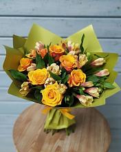 Букет цветов из:  Альстромерии и Розы в Етеревской