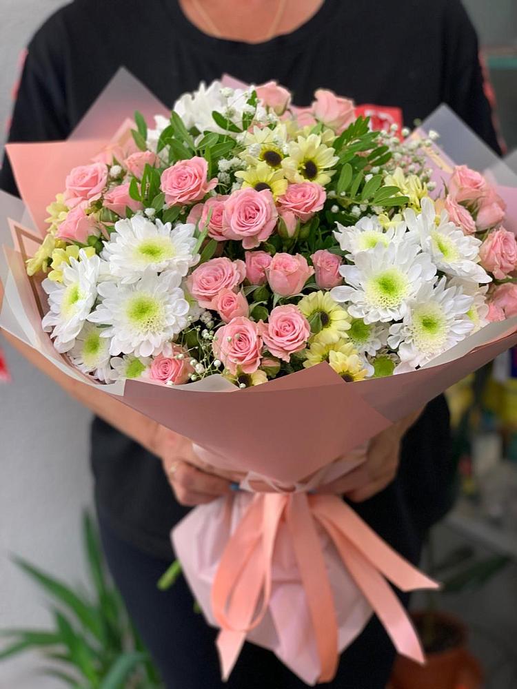 Букет цветов из: Розы и Хризантемы в Етеревской