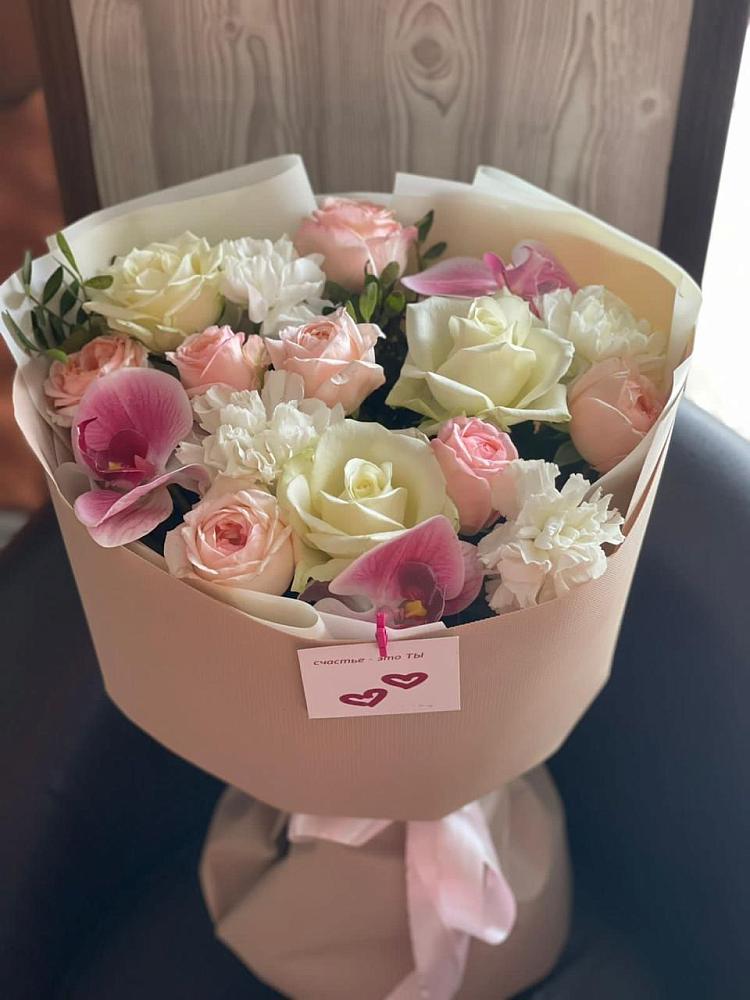 Букет цветов из: Орхидеи, Розы и Гвоздики в Етеревской