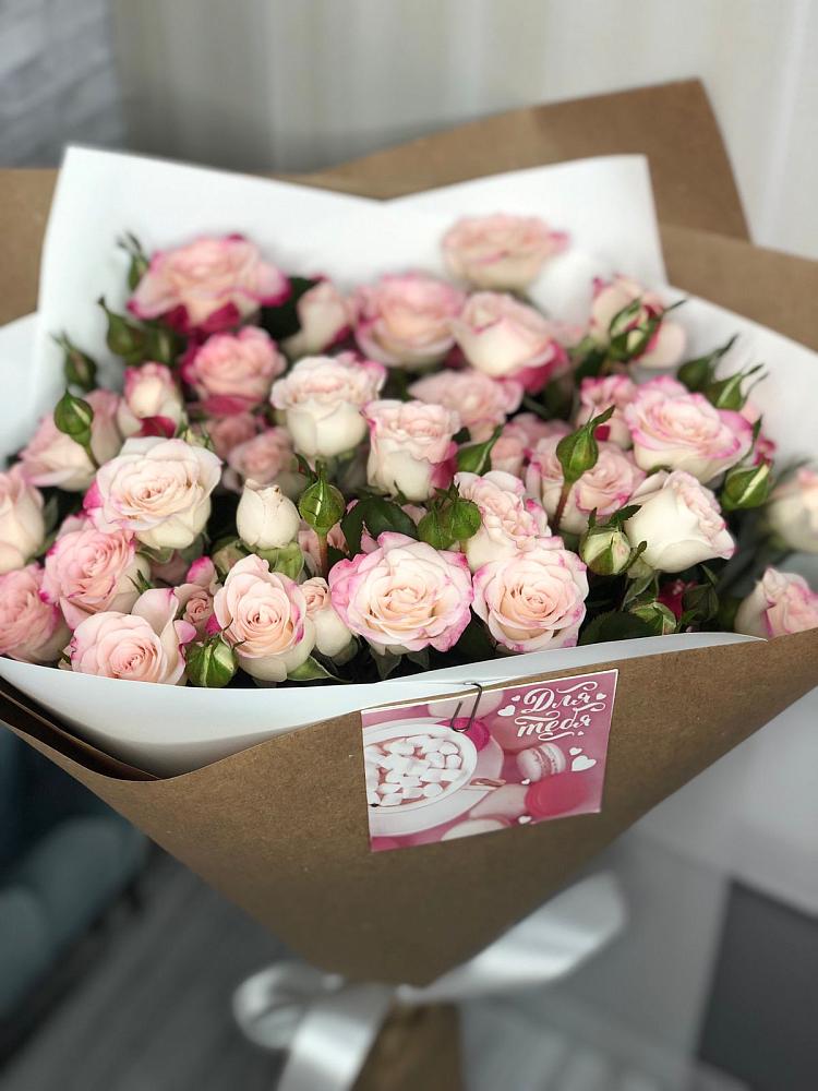 Букет цветов из: Розы в Етеревской