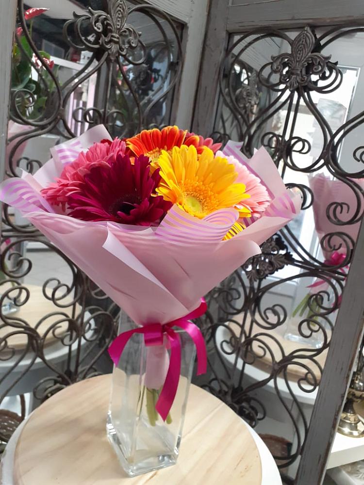 Букет цветов из: Герберы в Етеревской