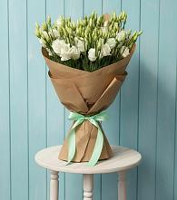 Букет цветов из:  Лизиантусы в Етеревской