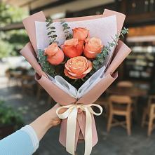Букет цветов из:  Розы в Етеревской