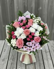 Букет цветов из:  Альстромерии, Гвоздики, Розы и Хризантемы в Етеревской