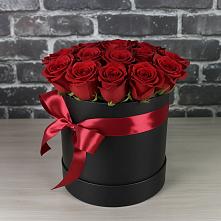 Цветочная композиция из Розы в шляпной коробке в Етеревской