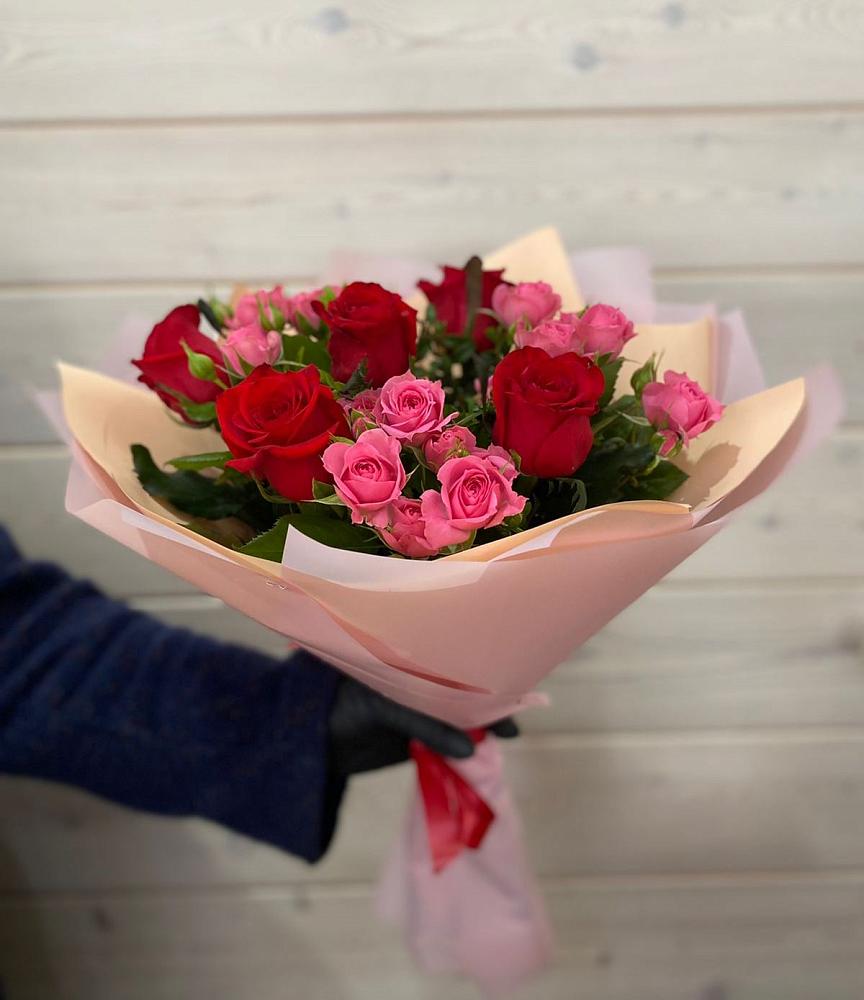 Букет цветов из: Розы в Етеревской