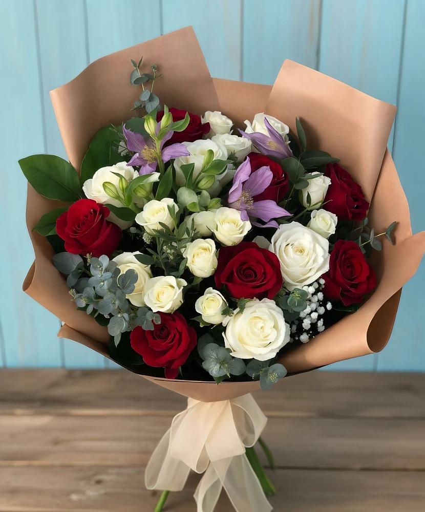 Букет цветов из: Розы и Альстромерии в Етеревской