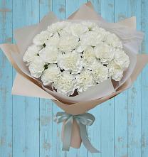 Букет цветов из:  Гвоздики в Етеревской