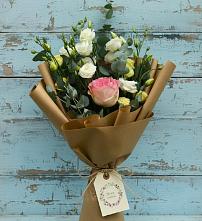 Букет цветов из:  Розы и Лизиантусы #REPLACE_PRED# Етеревской