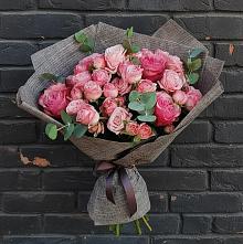 Букет цветов из:  Розы в Етеревской