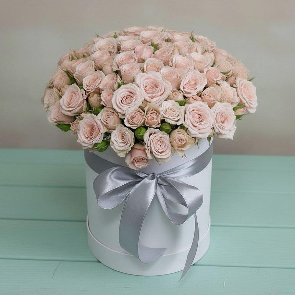 Цветочная композиция из Розы в шляпной коробке в Етеревской