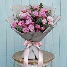 Букет цветов из:  Розы в Етеревской